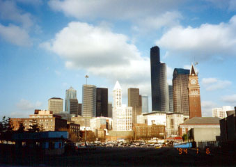 �V�A�g���̊X